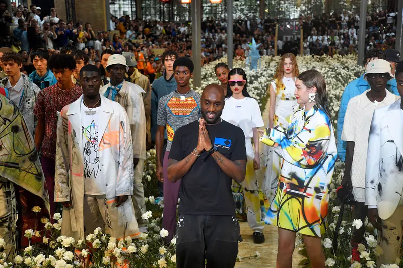 Paris Fashion Week 2019: Virgil Abloh i Gigi Hadid na pokazie Off-White