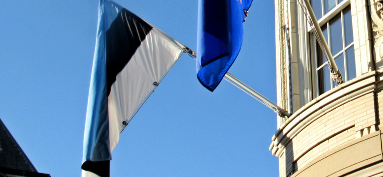 Estonia reaguje na drony i "zielone ludziki". Zamknięte drogi przechodzące przez terytorium Rosji