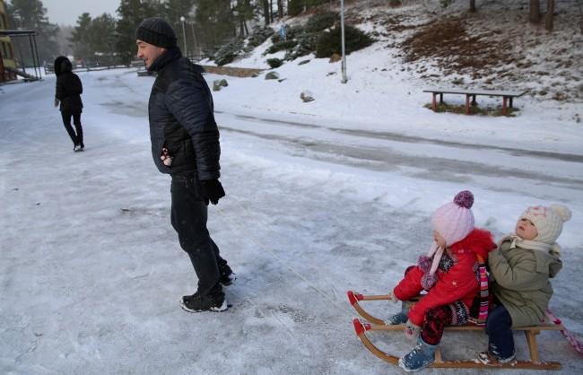 Dzieci z Donbasu idą do szkoły