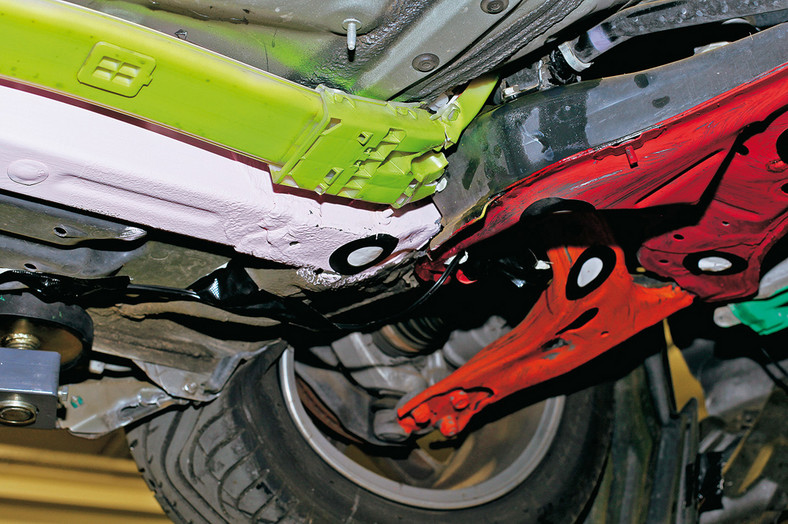Toyota Prius - Crash test pod napięciem