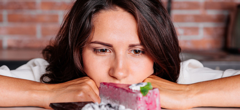 Jak przestać podjadać słodycze? Oto 6 napojów, które zmniejszają ochotę na cukier