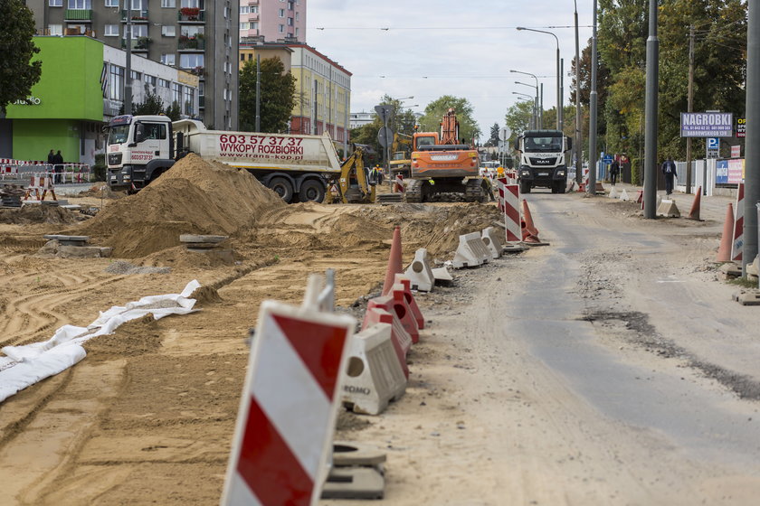 Utrudnienia w ruchu na Dąbrowskiego