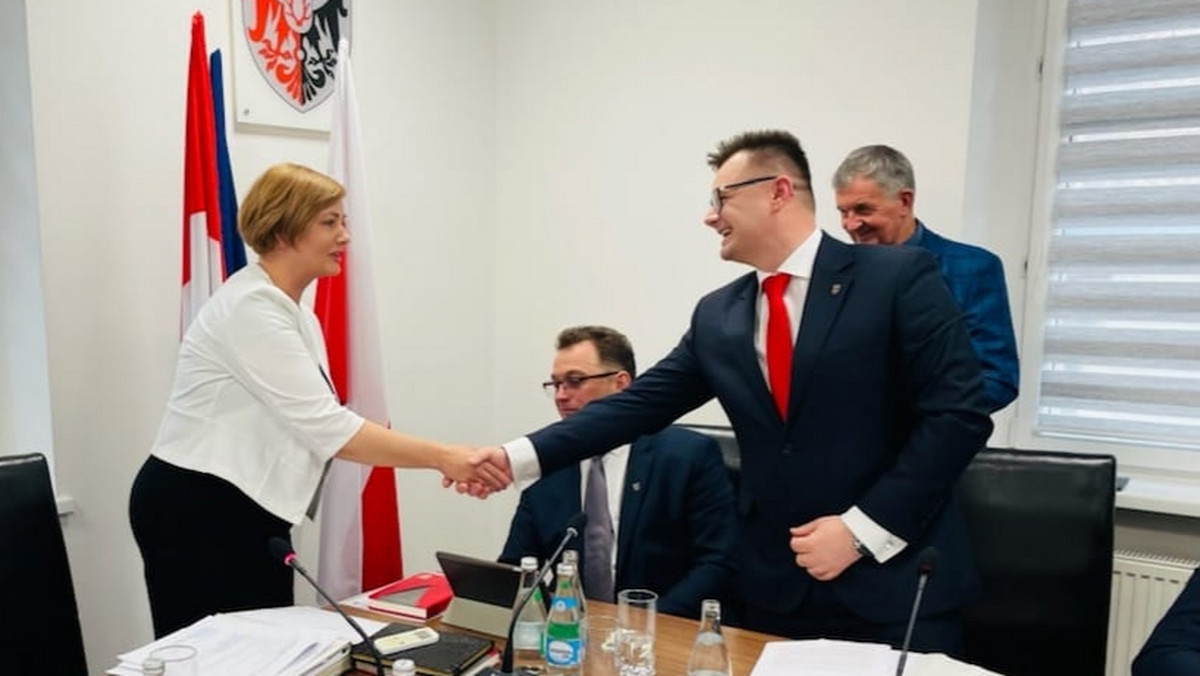 "Przewrót" w powiecie karkonoskim. PiS traci władzę