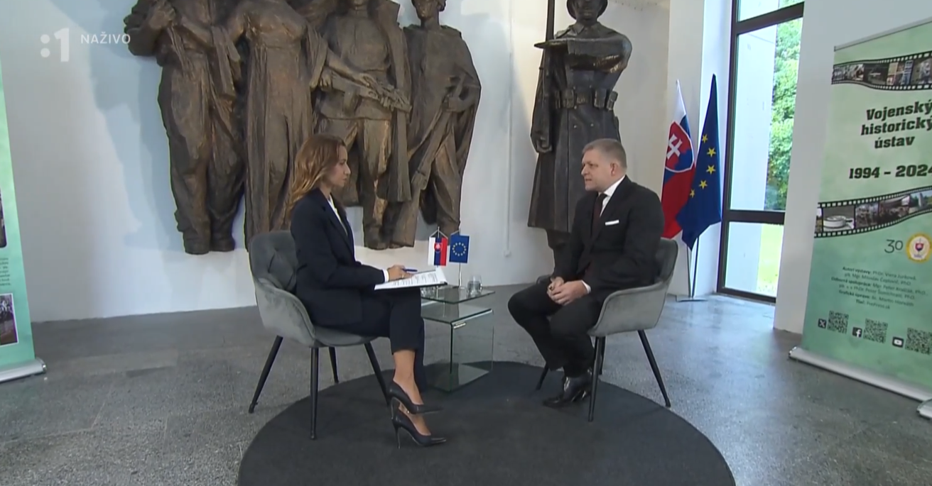 Špeciálne vydanie pri príležitosti 80. výročia Karpatsko-duklianskej operácie - rozhovor s Robertom Ficom viedla moderátorka Monika Šebová.
