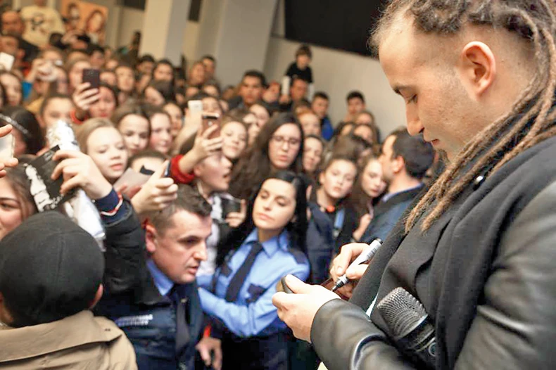 Za nastup u diskotekama i klubovima ovi reperi uzmu i do 10.000 evra, a zarađuju i od pregleda klipova na Jutjubu