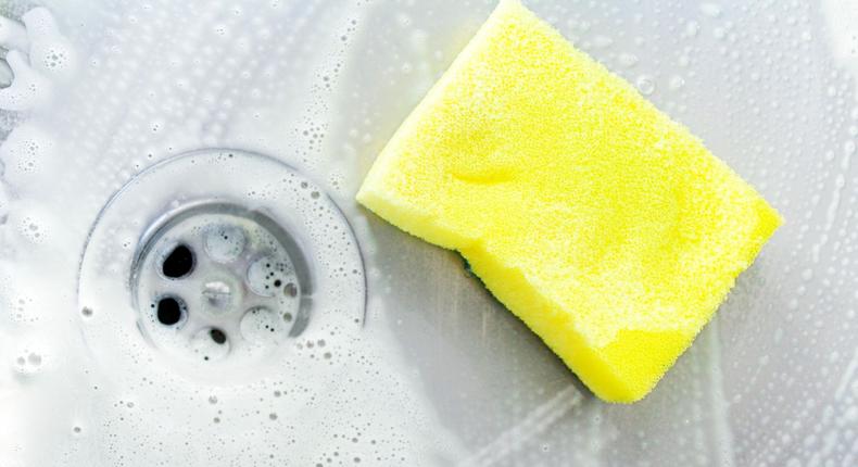 3 Foolproof Ways To Clean Your Kitchen Sponge