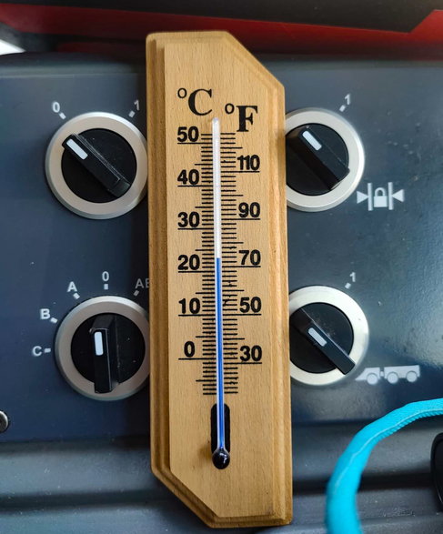 Temperatura w kabinie pesy