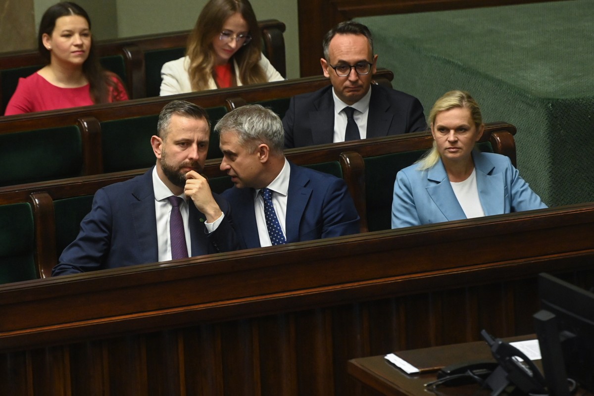 Pełna lista zmian w Karcie Nauczyciela od 1 września 2025. Nowa nagroda, mniejsze pensum i godziny ponadwymiarowe