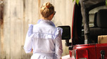 Gwyneth Paltrow w letniej sukience na ulicy. Aktorka odsłoniła zgrabne nogi