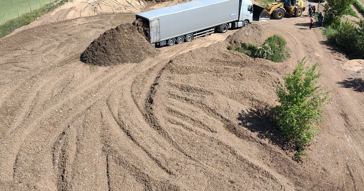 Nielegalne składowisko odpadów w Wielkopolsce. Siedem osób z zarzutami