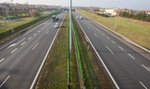 Gnała autostradą pod prąd. Zobacz film!