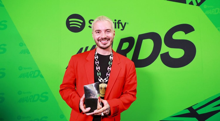 J Balvin megmutatta dzsungel közepén álló otthonát - videó