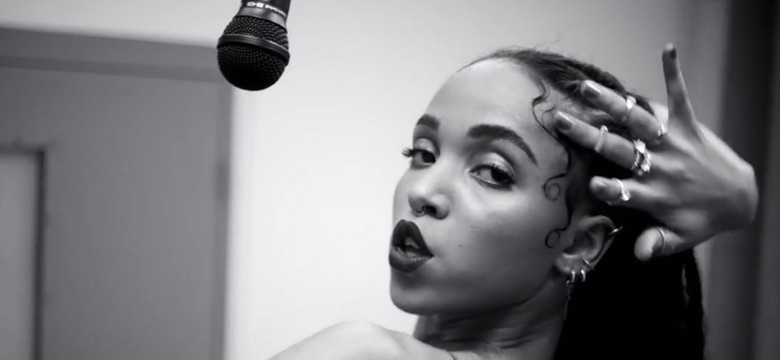 FKA twigs to prawdziwa "Video Girl"
