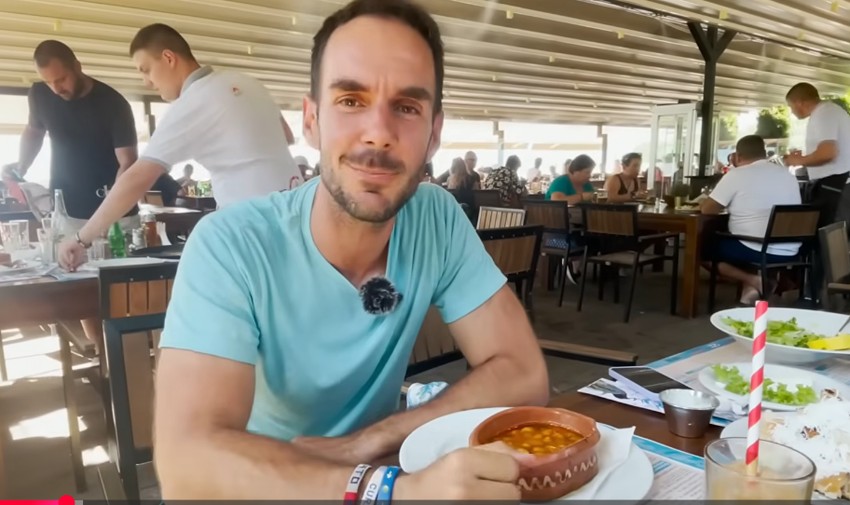 Robert pohvalio hranu u Severnoj Makedoniji