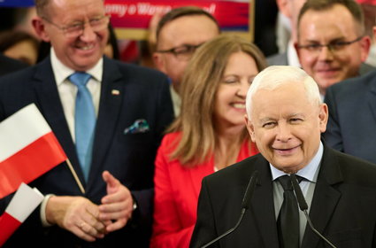 Półtora miliarda od rządu na pożegnanie. Premia za frekwencję