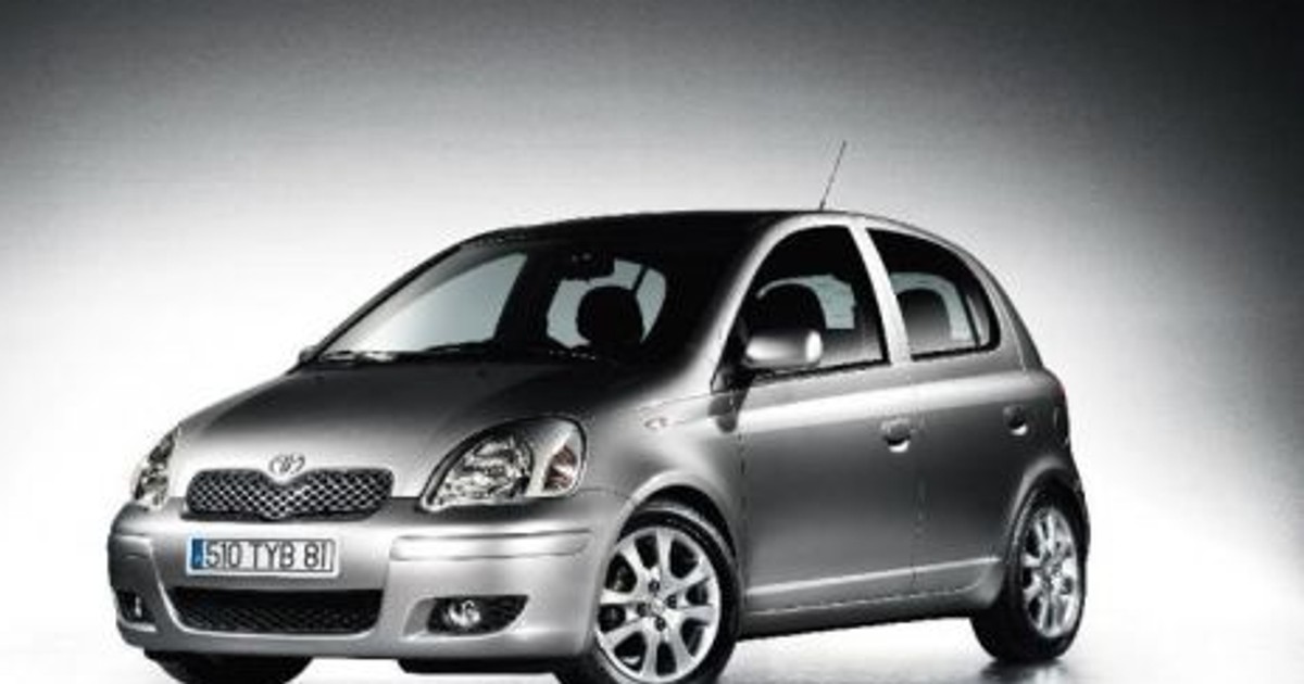 Toyota Yaris 1.0 Luna Yaris z Francji