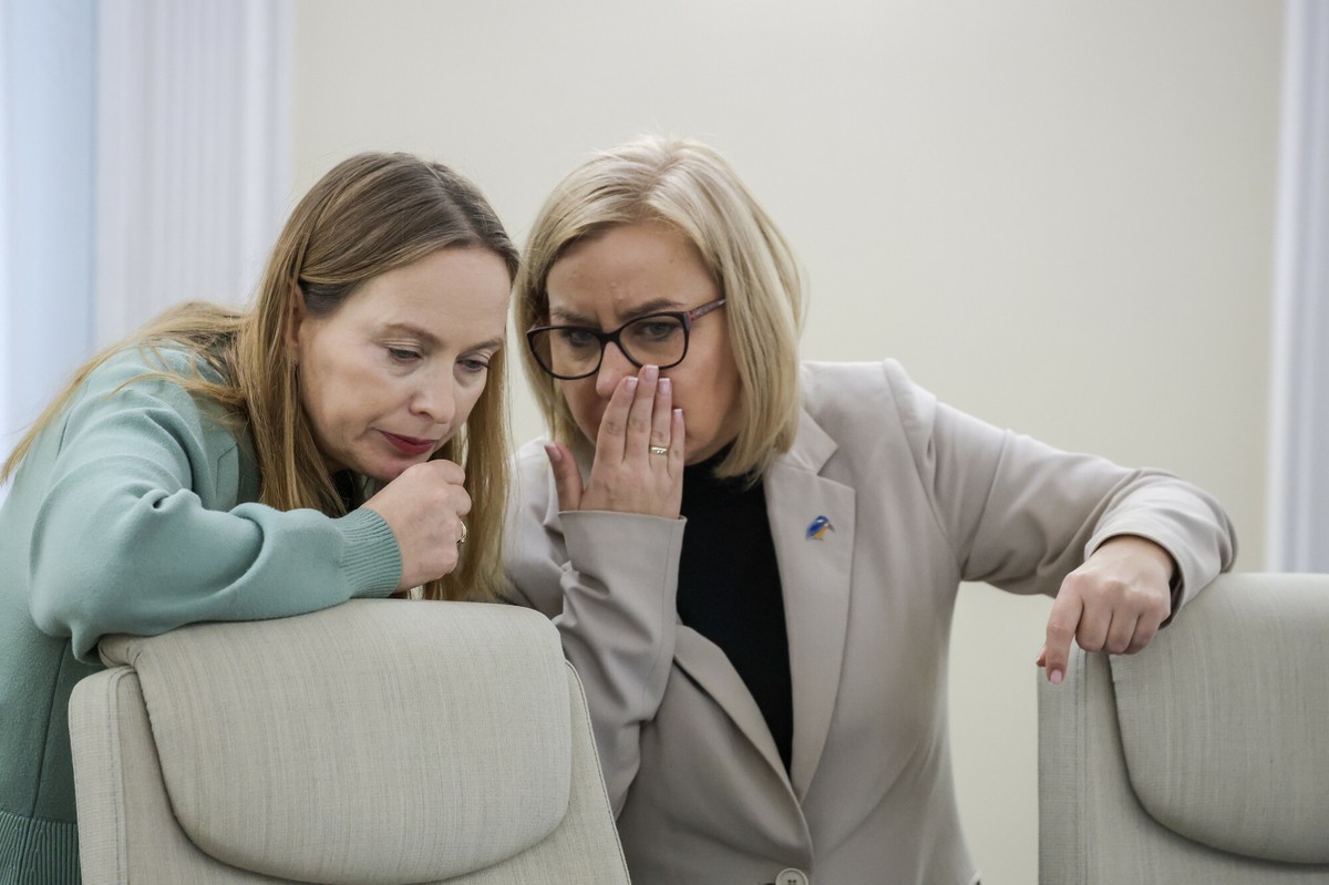 "Zostanie liderką partii i wicepremierką". Polska 2050 powtarza głosowanie