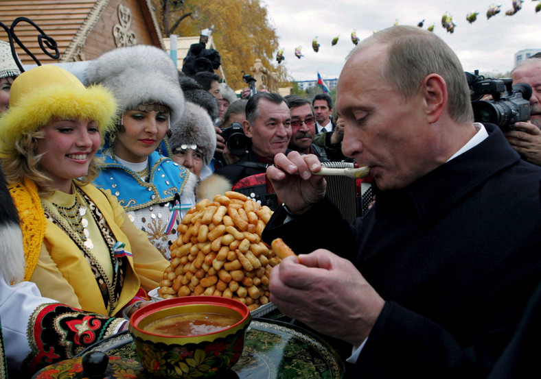 Władimir Putin odwiedził stolicę Baszkirii Ufę w 2017 r. 