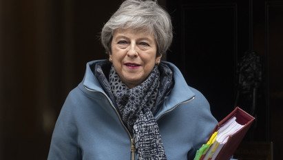 Brexit: kezdeményezték Theresa May lemondását – Még a héten távozhat a miniszterelnök?