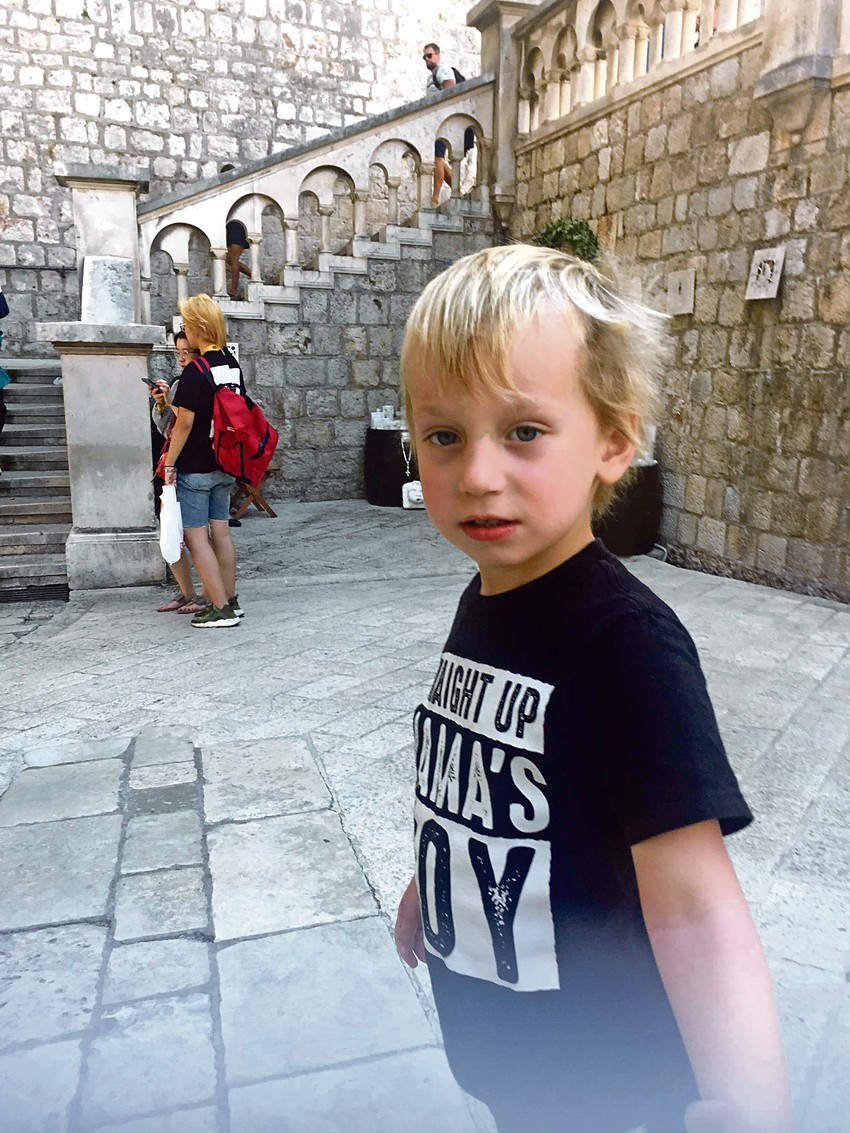 Tim lekara iz Srbije uspeo je da sa tri terapije matičnim ćelijama pomogne malom Lukasu iz Amerike da ponovo progovori 