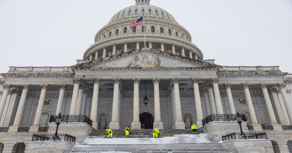 1,2 biliona dolarów na krawędzi - śmierć pielęgniarki wywołała kryzys w Senacie