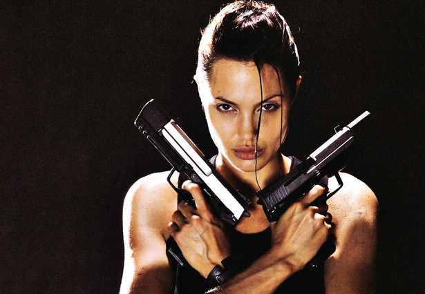 Lara Croft powróci na ekrany. Z Angeliną Jolie czy bez?