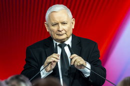 Do Sejmu wpłynął wniosek o uchylenie immunitetu Jarosława Kaczyńskiego. W komentarzach burza
