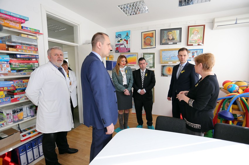 Obećana pomoć pri otvaranju novih roditeljskih kuća