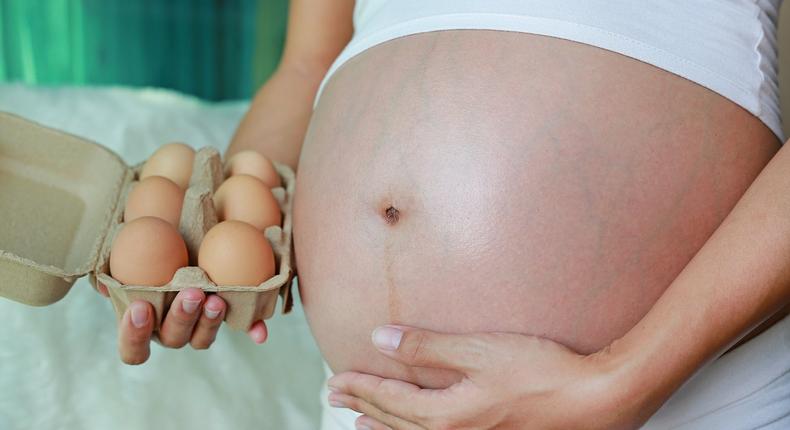 Do raw eggs cause abortions [dailymail]