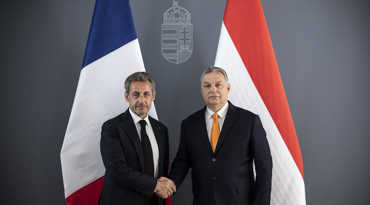 Orbán Viktor fogadta a migrációs csúcsra érkezett egykori francia államfőt, Nicolas Sarkozyt (64) /Fotó: MTI