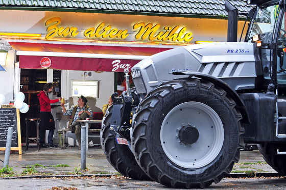 Traktor Lamborghini kontra Gallardo
