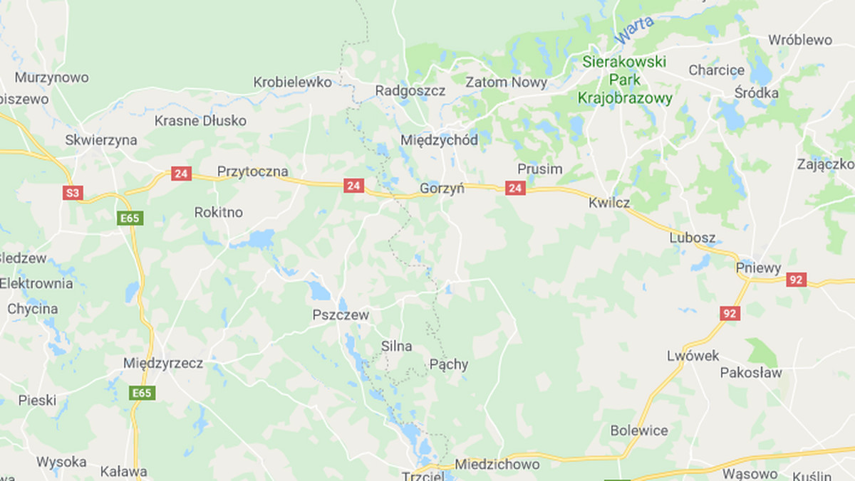 Po zderzeniu dwóch samochodów dostawczych nieprzejezdna jest droga krajowa nr 24 w Chełmicku w woj. lubuskim. W wypadku zostali ranni kierowcy obu pojazdów – poinformowała Justyna Łętowska z Komendy Powiatowej Policji w Międzyrzeczu.