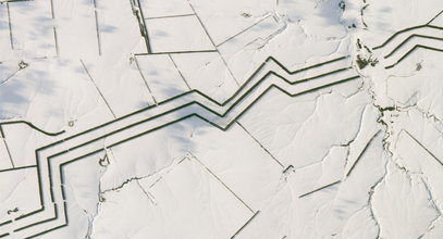 Niezwykłe zdjęcie NASA. Tajemnicze linie przecinają stepy południowej Rosji. Co to takiego?