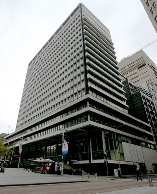 Australia/ Bank centralny: Gospodarka weszła w stan recesji