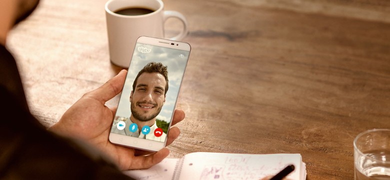 Coolpad Modena, czyli dlaczego czasem warto jest móc spuścić wodę [TESTUJEMY]