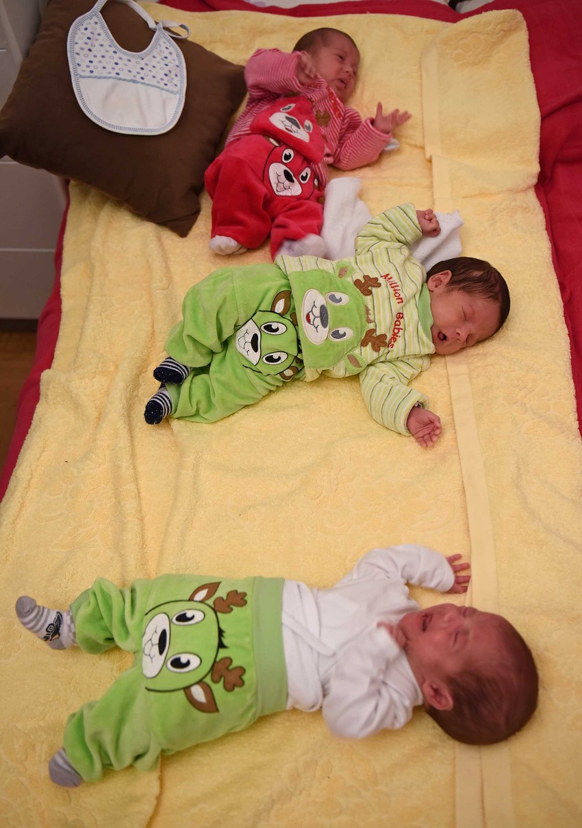 Bebi drim tim: Stevan, Mateja i Helena