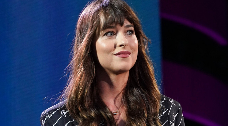 Dakota Johnson szerint fontos, hogy meghallgassunk másokat /Fotó: Northfoto