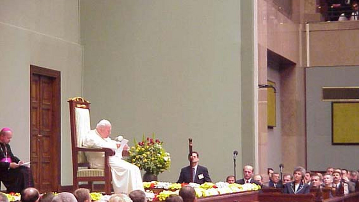 Jakie będzie życie publiczne bez Papieża, skoro nawet z jego pouczeniami dalece odbiegało od ideału?