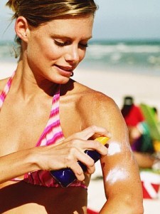 suntan_lotion_tips-225x300_0