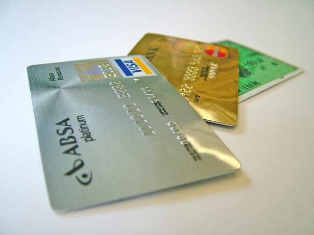Karty kredytowe są coraz powszechniejszą formą płatności w Polsce