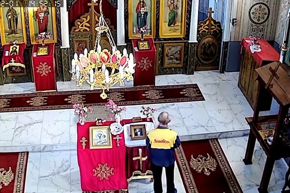 OD JAŠARA DO JOVANA! Šapčanin u 73. godini promenio veru i prešao u pravoslavlje: "Brat je mio, koje vere bio"
