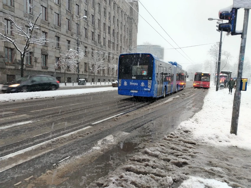 Autobusi sa Beogradske autobuske stanice (BAS) saobraćaju po utvrđenom rasporedu