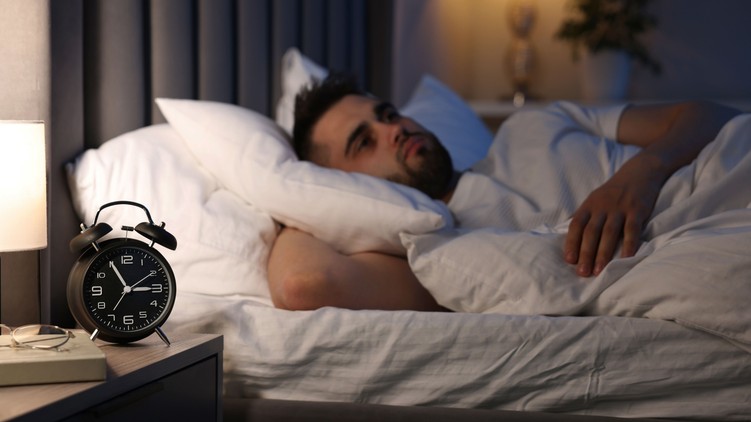 éjszaka felébred alvás tipp hogyan