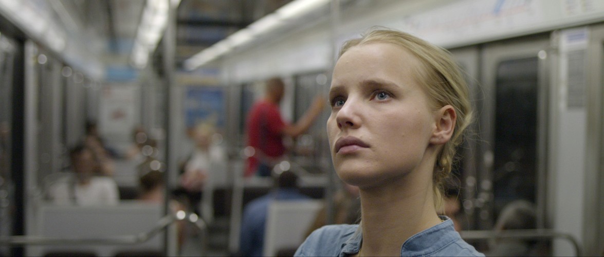 NAJLEPSZA DRUGOPLANOWA ROLA KOBIECA<br /><br />
Joanna Kulig za film SPONSORING<br /><br />