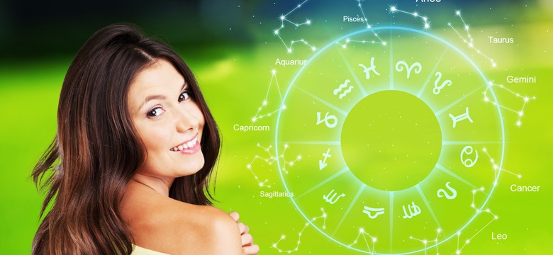 Horoskop dzienny na środę 27 sierpnia 2025 - cisza ma plan - posłuchaj, co mówi