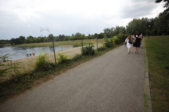 Nudistička plaža u Beogradu na Adi Ciganliji