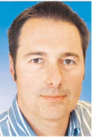 Rożyński: Rząd ratuje budżet kosztem parkietu