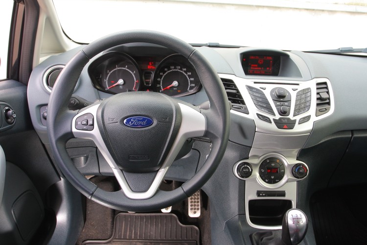 Ford ford fiesta