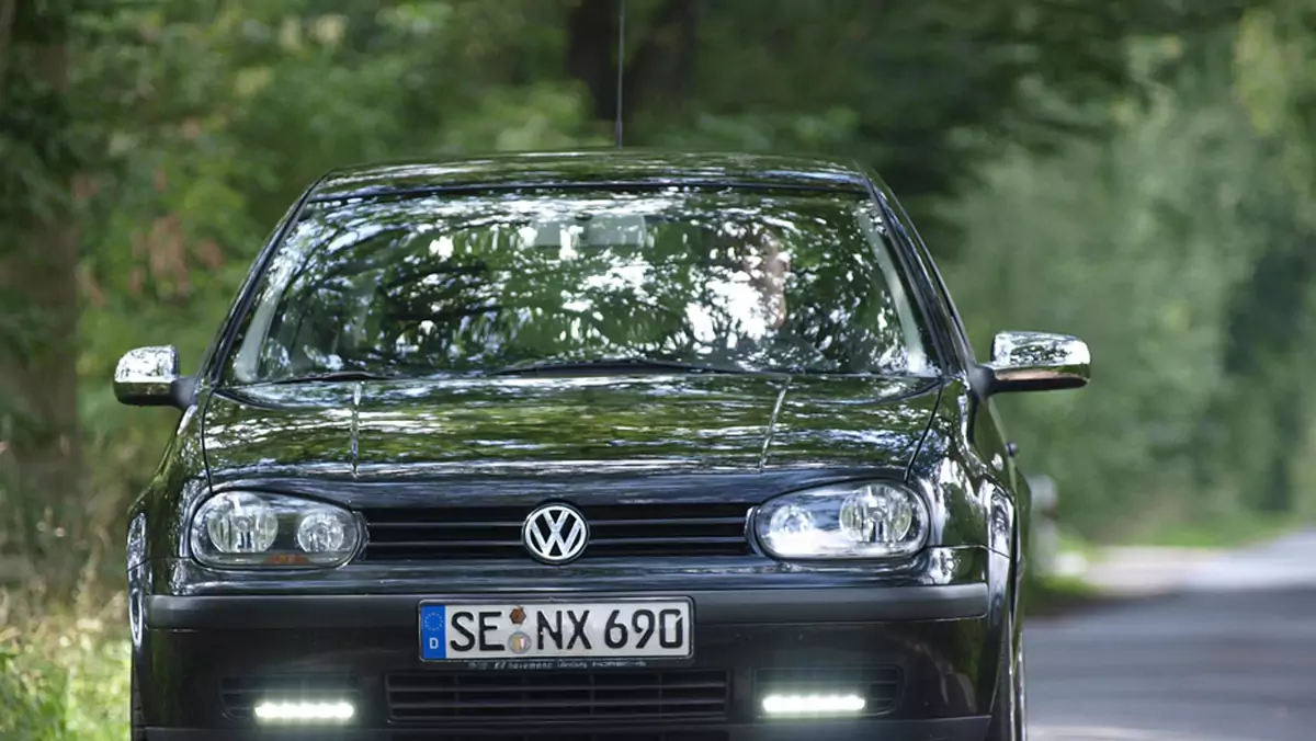 Jak w aucie zamontować dodatkowe oświetlenie?