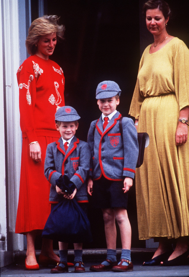 "Pierwsze dzwonki" w rodzinie królewskiej: książę William, szkoła Wetherby w 1987 roku